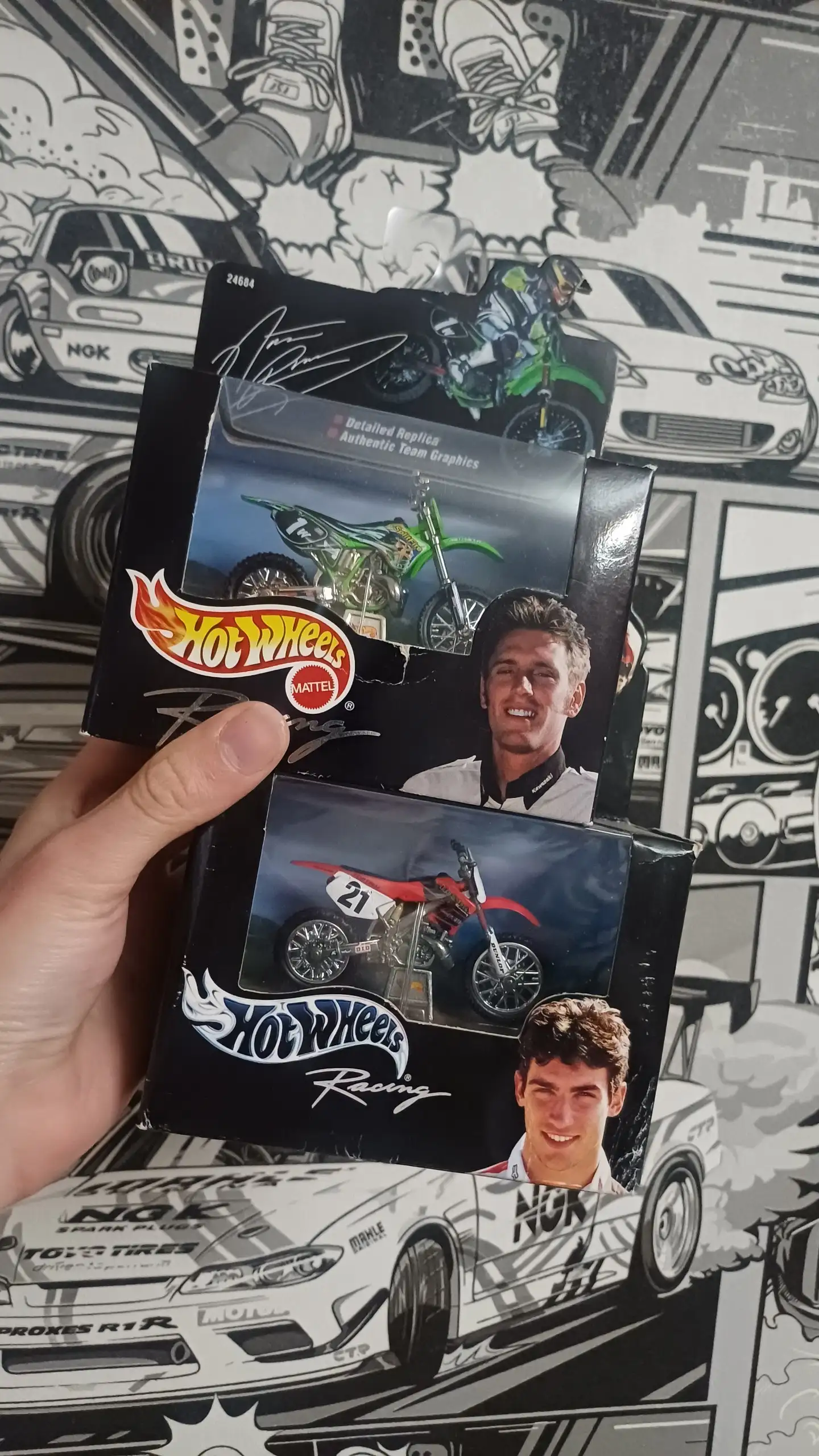 Коллекционные модели мотоциклов Kawasaki и Honda - Коллекционные модели (Хобби и отдых) в Чита