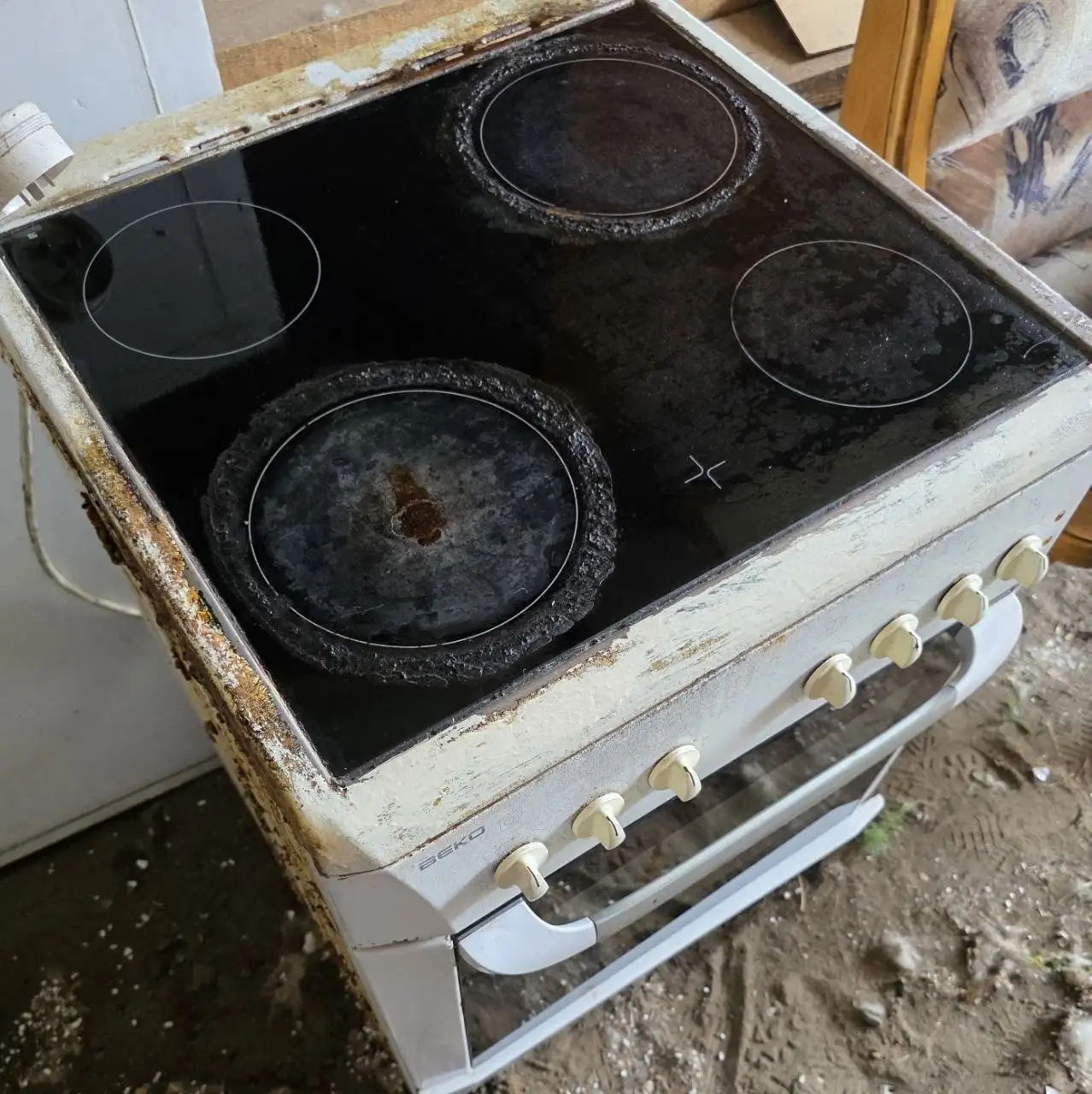 Продам электроплиту - Плиты и духовки (Для дома и дачи) в Чита