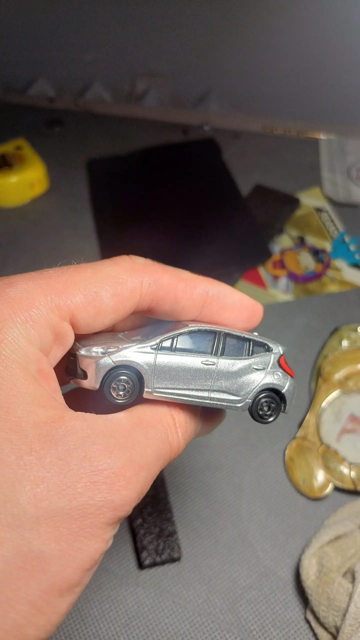 Модель Toyota Aqua в идеальном состоянии - Моделизм (Хобби и отдых) в Чита