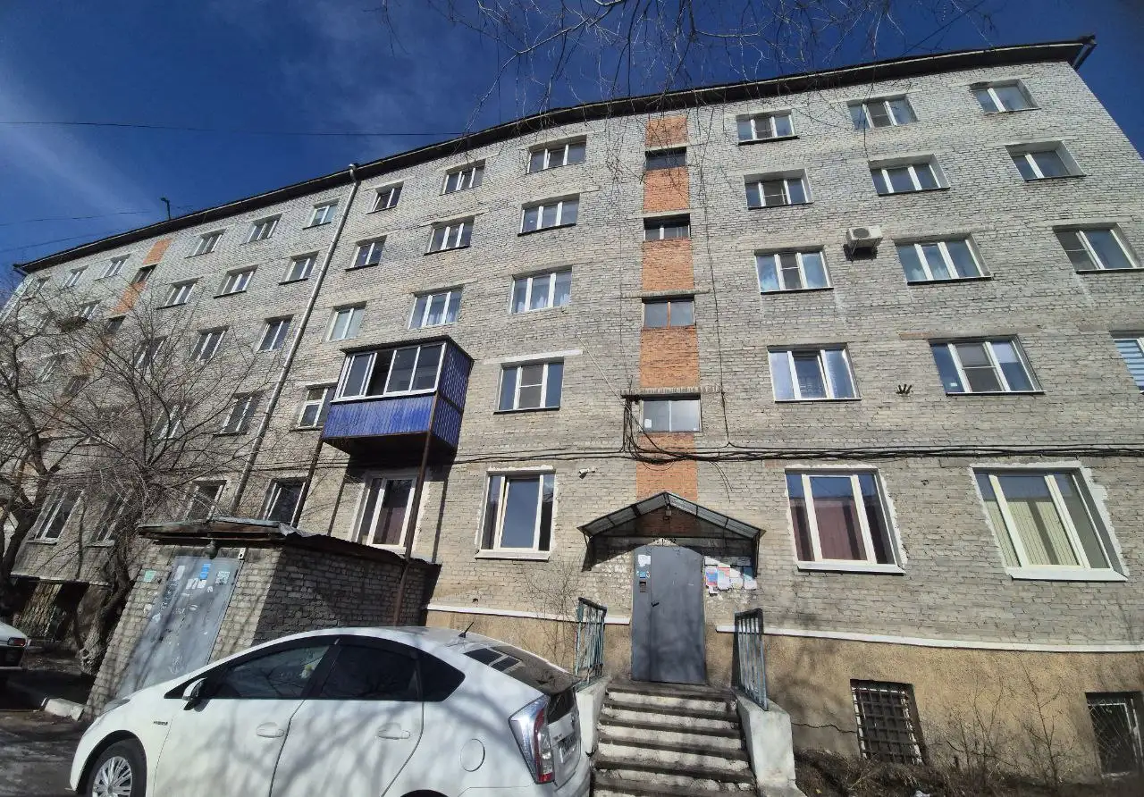 Продажа 2-комнатной квартиры в Жд районе на ул. Добролюбова - Квартиры (Недвижимость) в Улан-Удэ