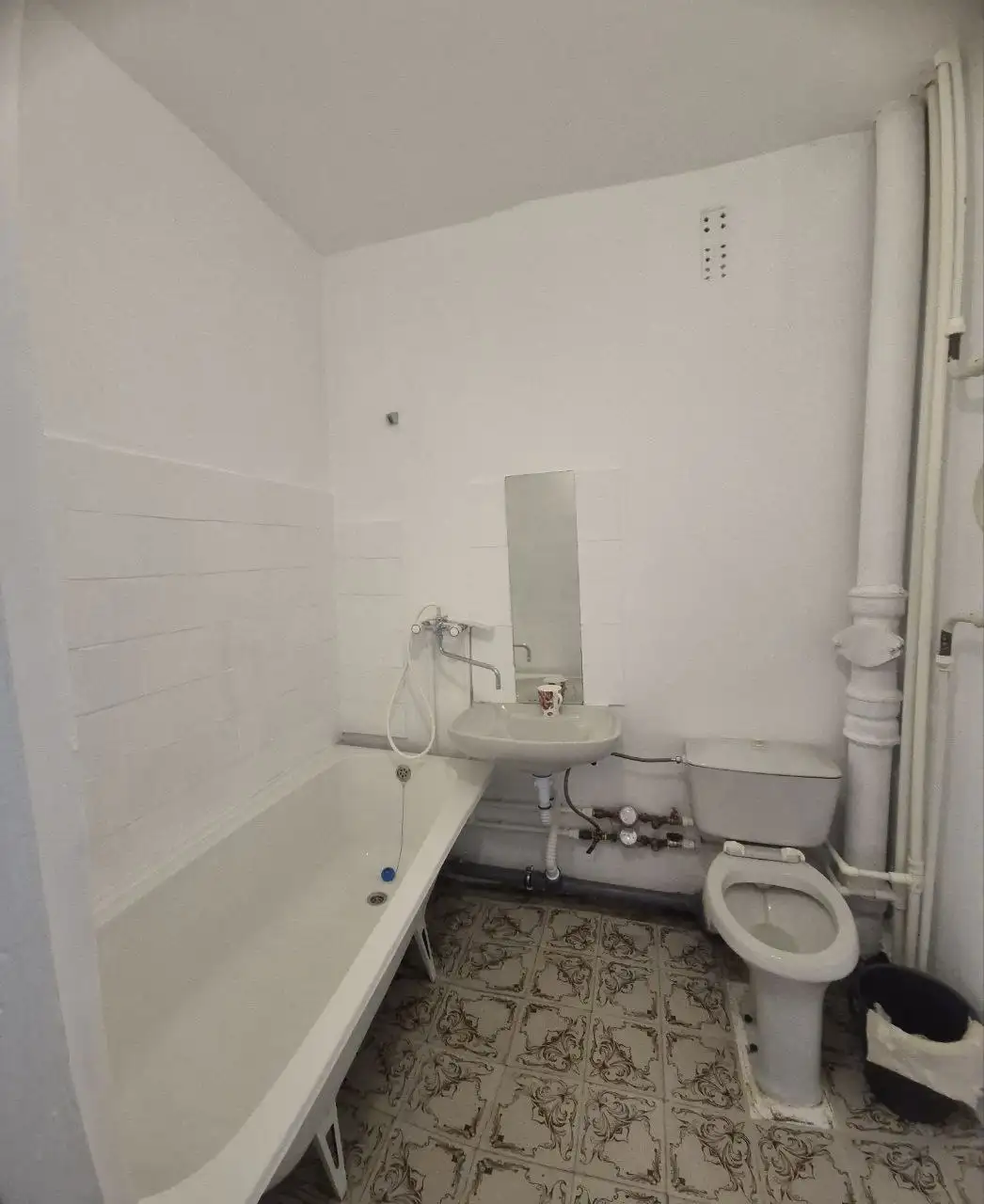 Продажа 2-комнатной квартиры в Жд районе на ул. Добролюбова - Квартиры (Недвижимость) в Улан-Удэ