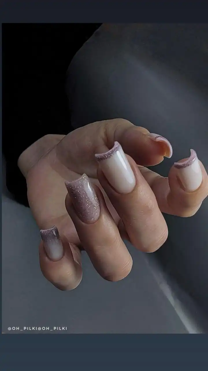 Маникюр с укреплением твёрдым гелем