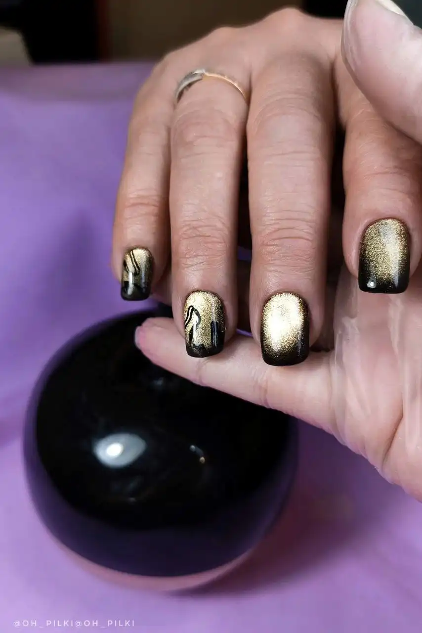 Маникюр с укреплением твёрдым гелем