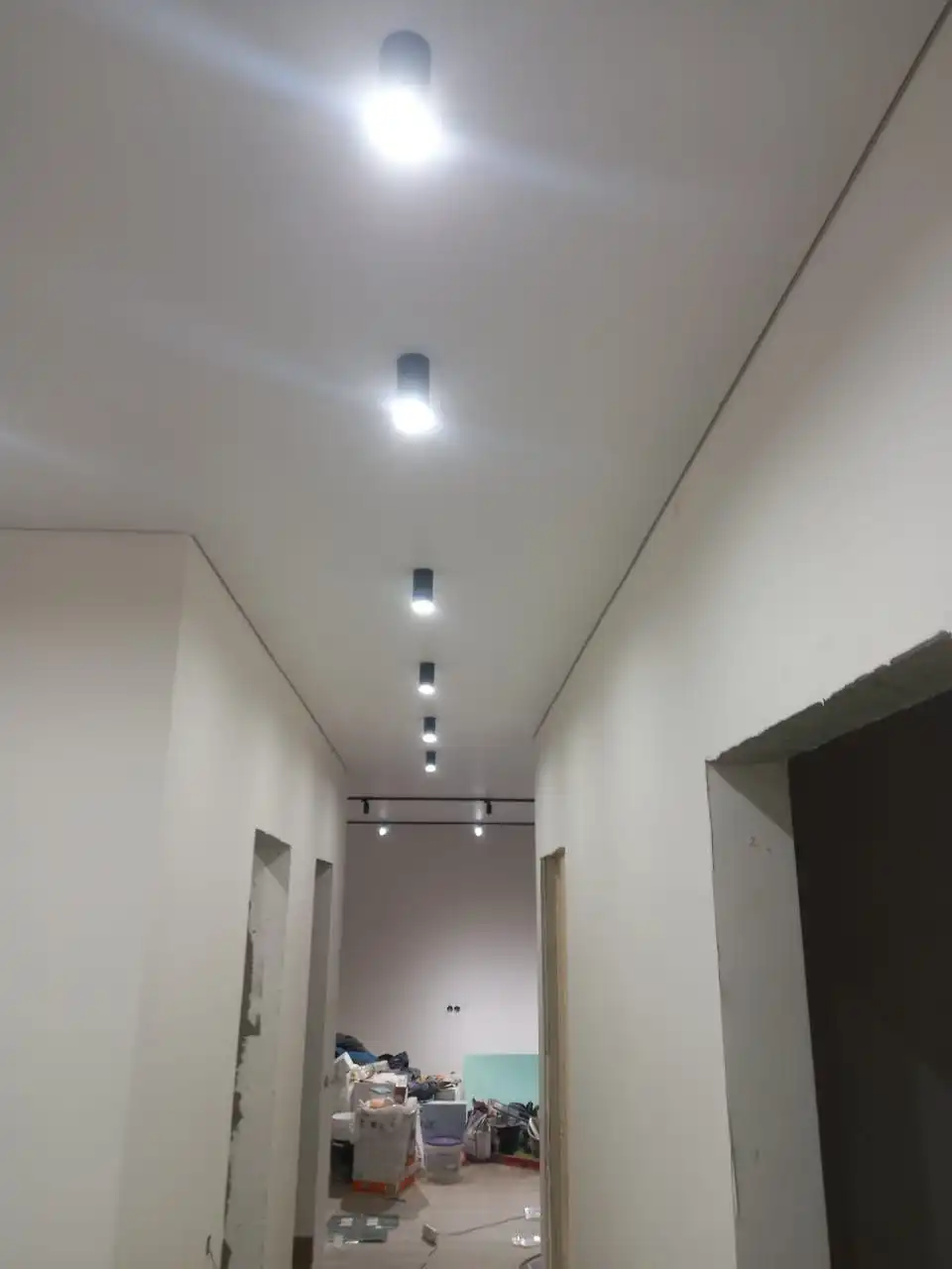 Натяжные потолки