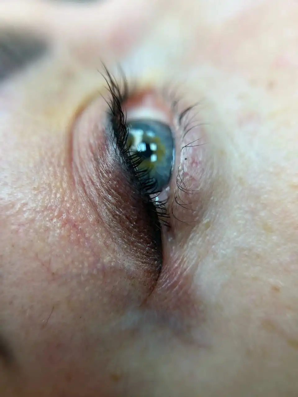 Перманентный макияж и косметологические услуги в Красноярске