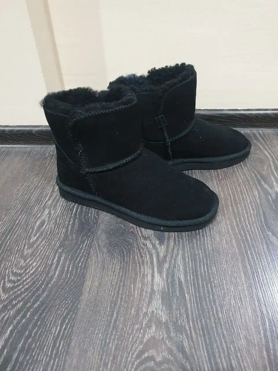 Угги размер 38 новые - Обувь (Одежда) в Красноярск