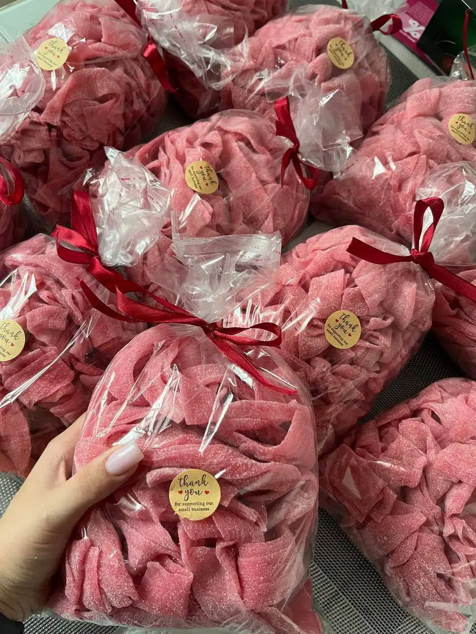 Мармелад кислые ленты Chupa Chups со вкусом клубники - Сладости (Хобби и отдых) в Красноярск