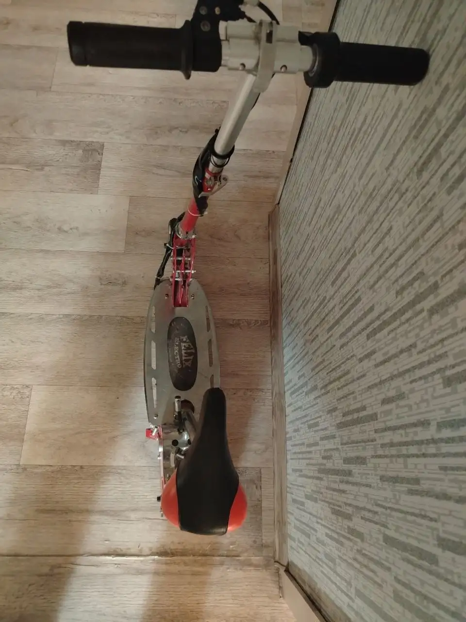 Электросамокат в отличном состоянии - Электроника в Красноярск