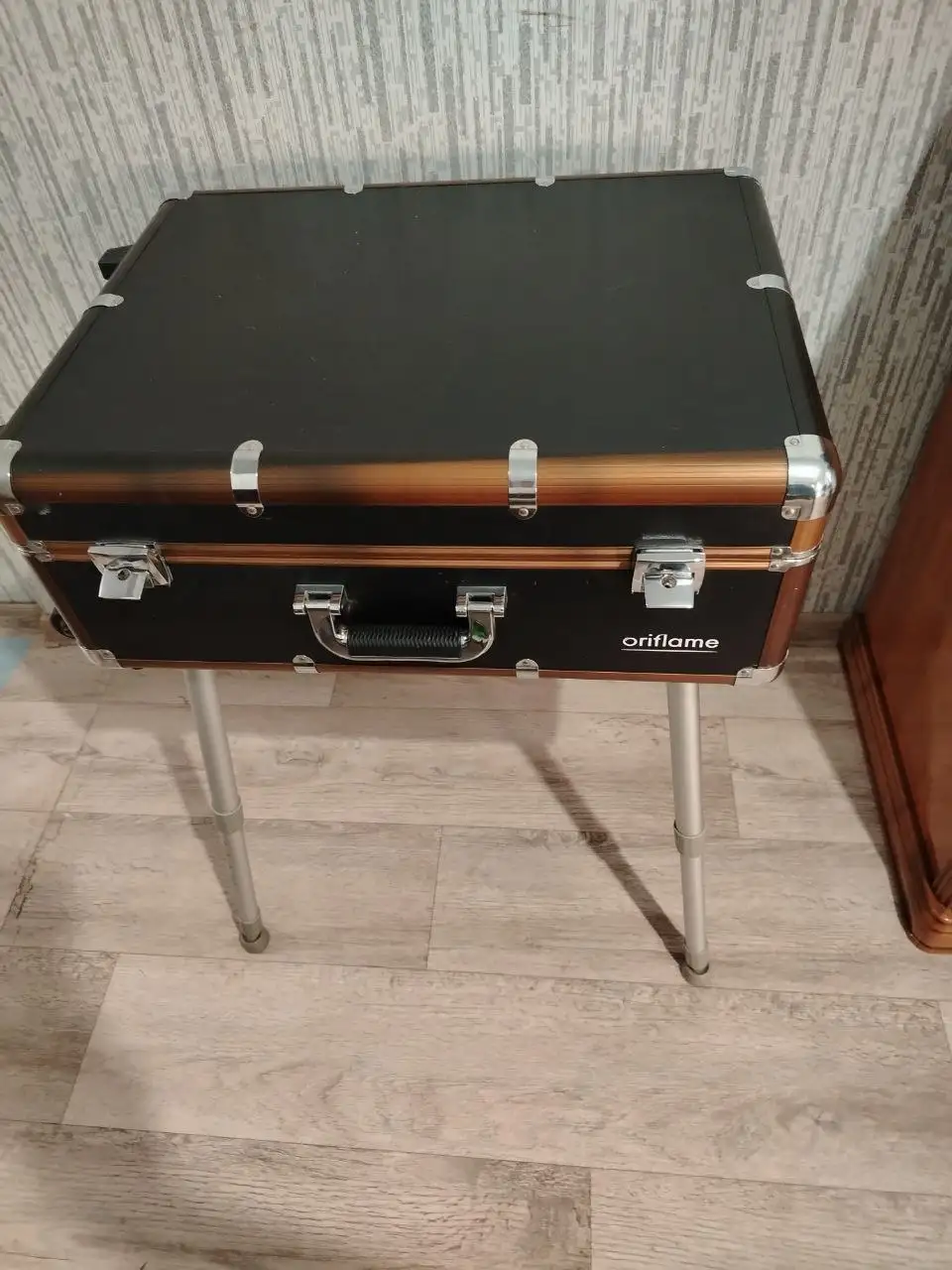 Продажа мебели и аксессуаров - Мебель (Для дома и дачи) в Красноярск