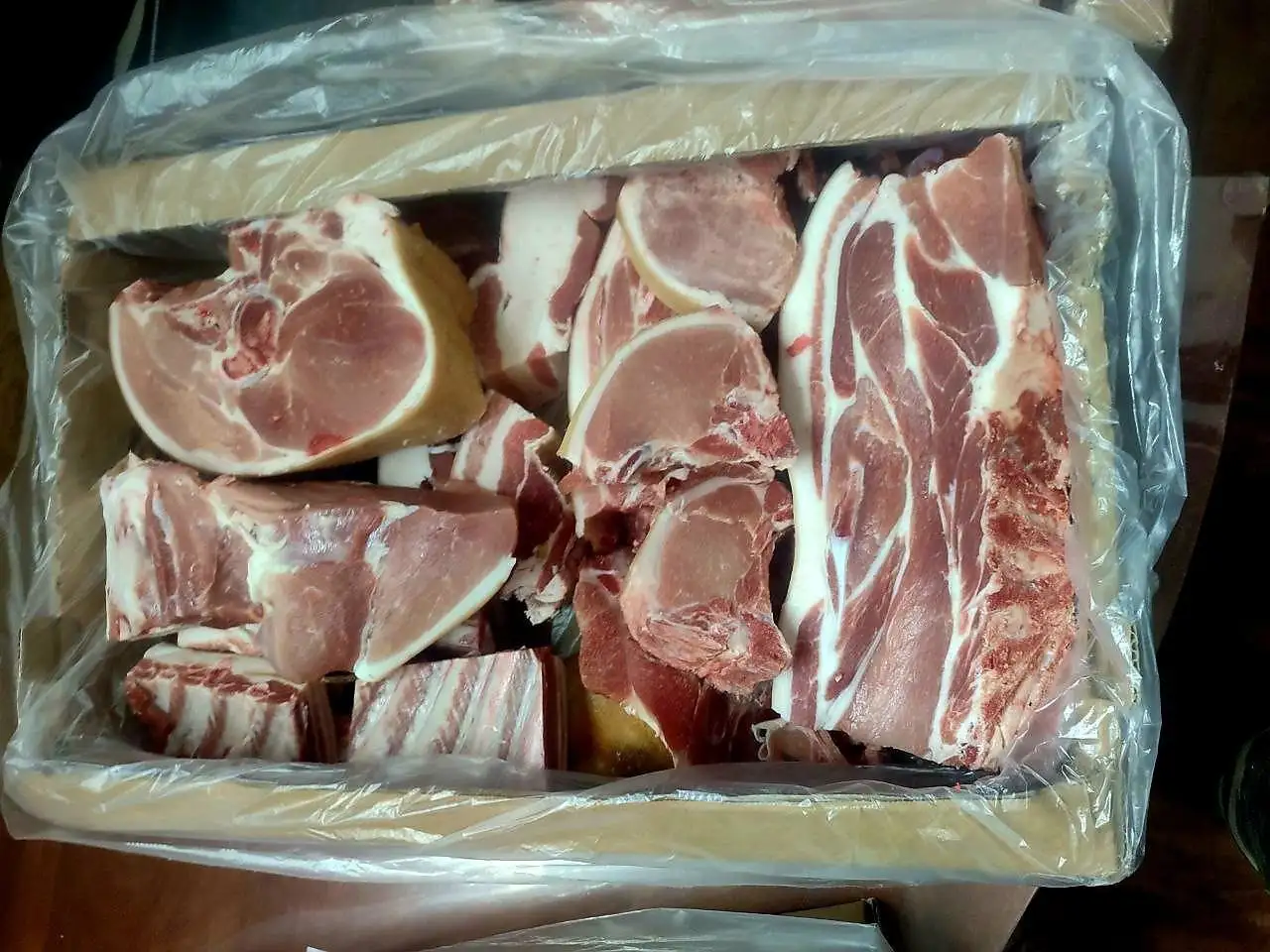 Продажа свежего мяса свиньи в Красноярске - Продукты питания (Барахолка) в Красноярск