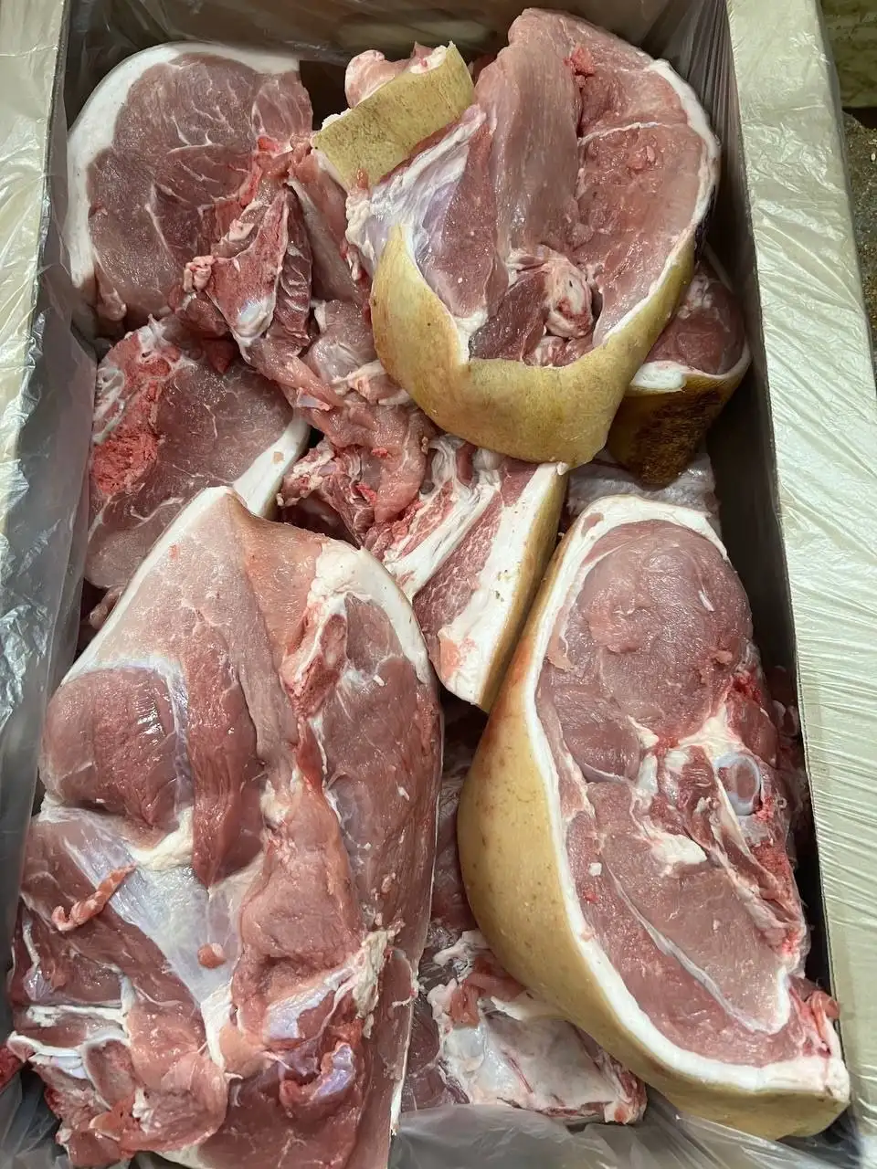 Продажа свежего мяса свиньи в Красноярске - Продукты питания (Барахолка) в Красноярск