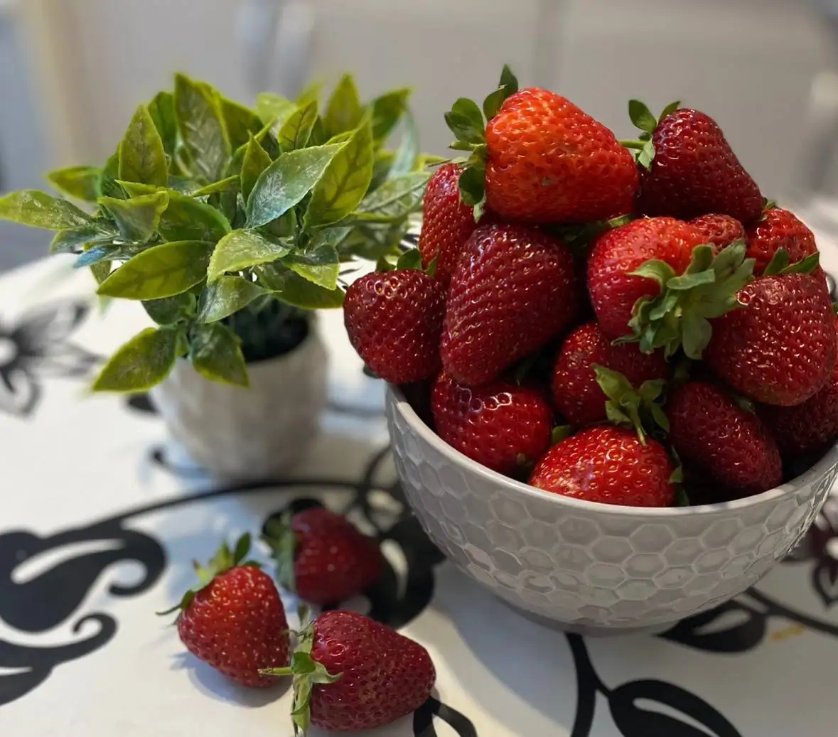 Открытие ягодного сезона с доставкой по городу - Барахолка в Красноярск