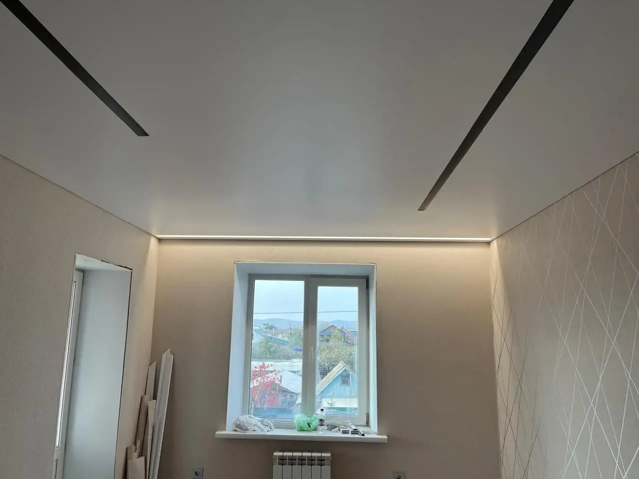 Услуги по натяжным потолкам - Ремонт и строительство (Услуги) в Красноярск