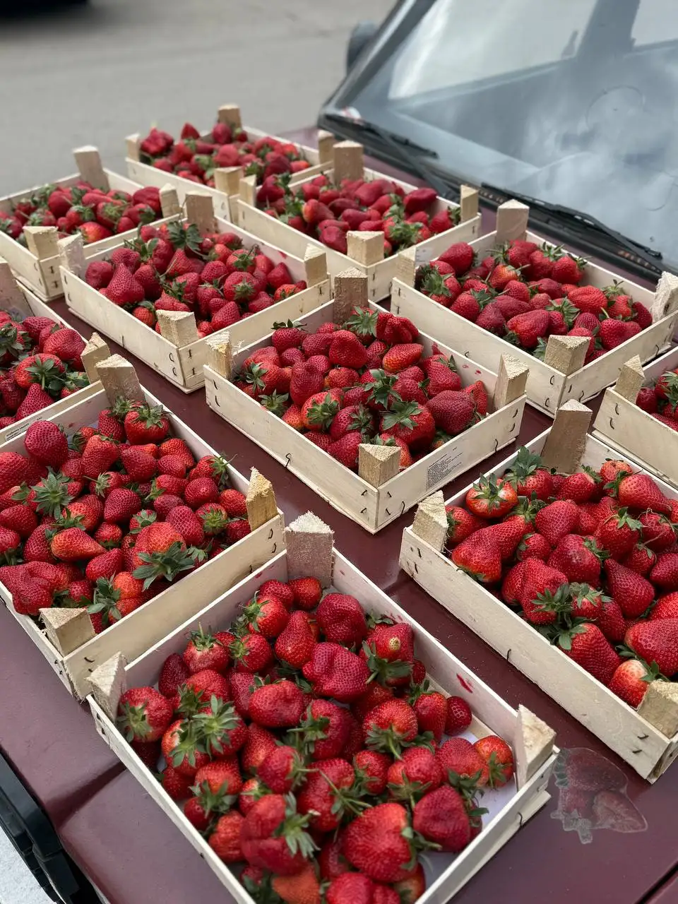 Продажа свежей ягоды и черемши в Краснодаре - Продукты питания (Барахолка) в Краснодар