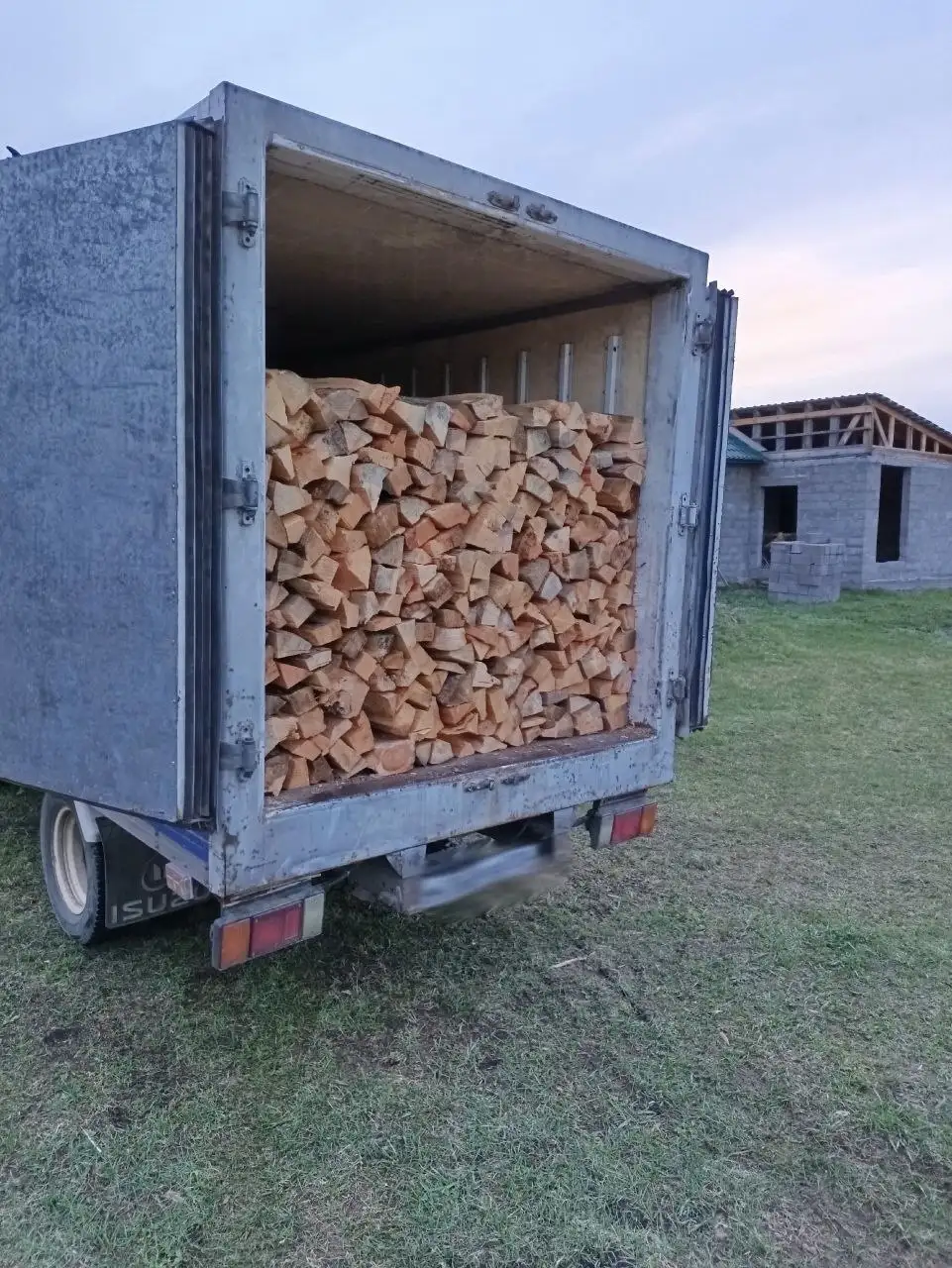 Продам дрова из березы и сосны - Топливо (Для дома и дачи) в Красноярск