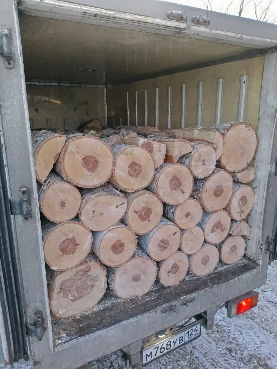 Продам дрова из березы и сосны - Топливо (Для дома и дачи) в Красноярск
