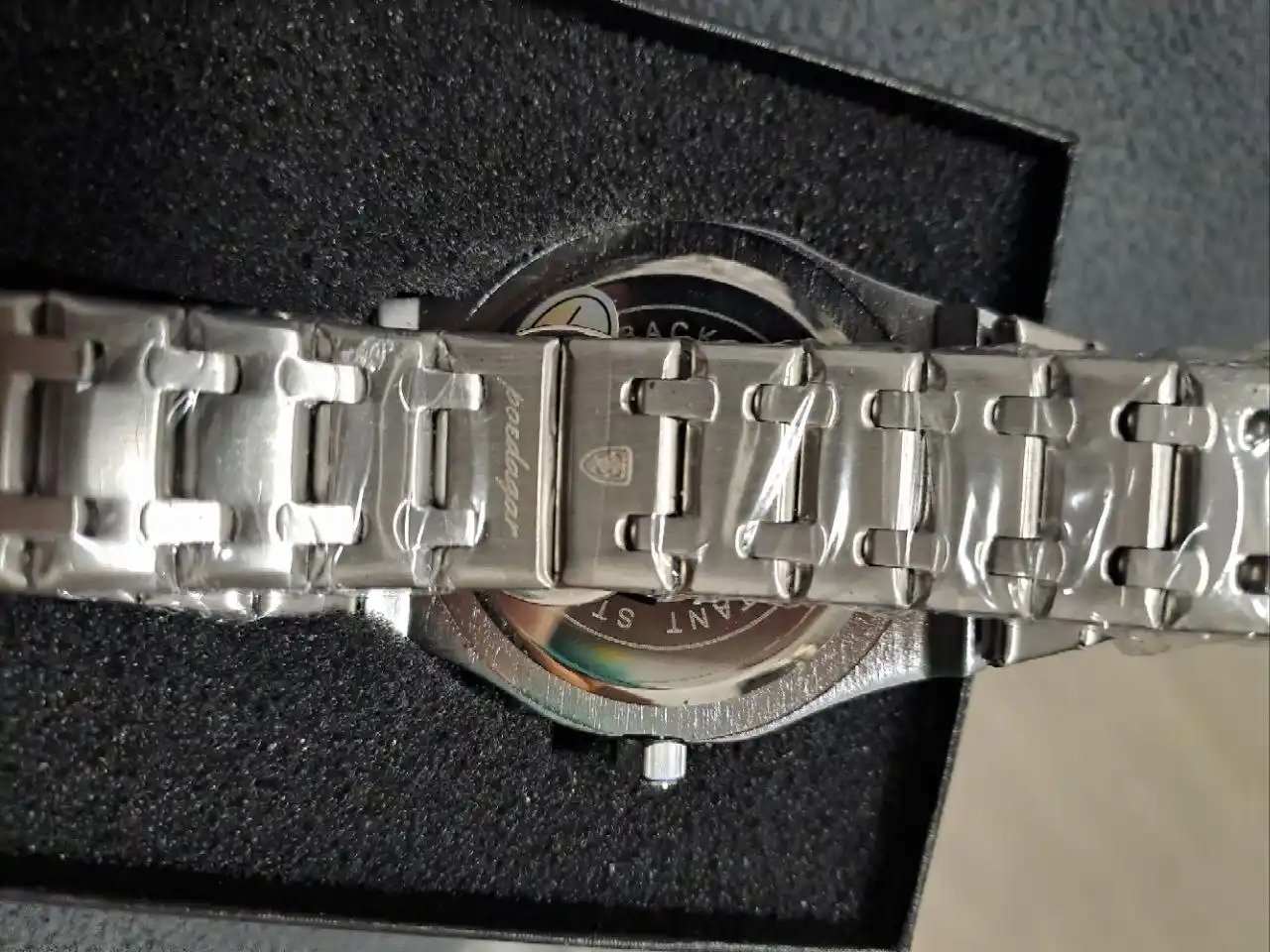 Продам часы новые полный комплект