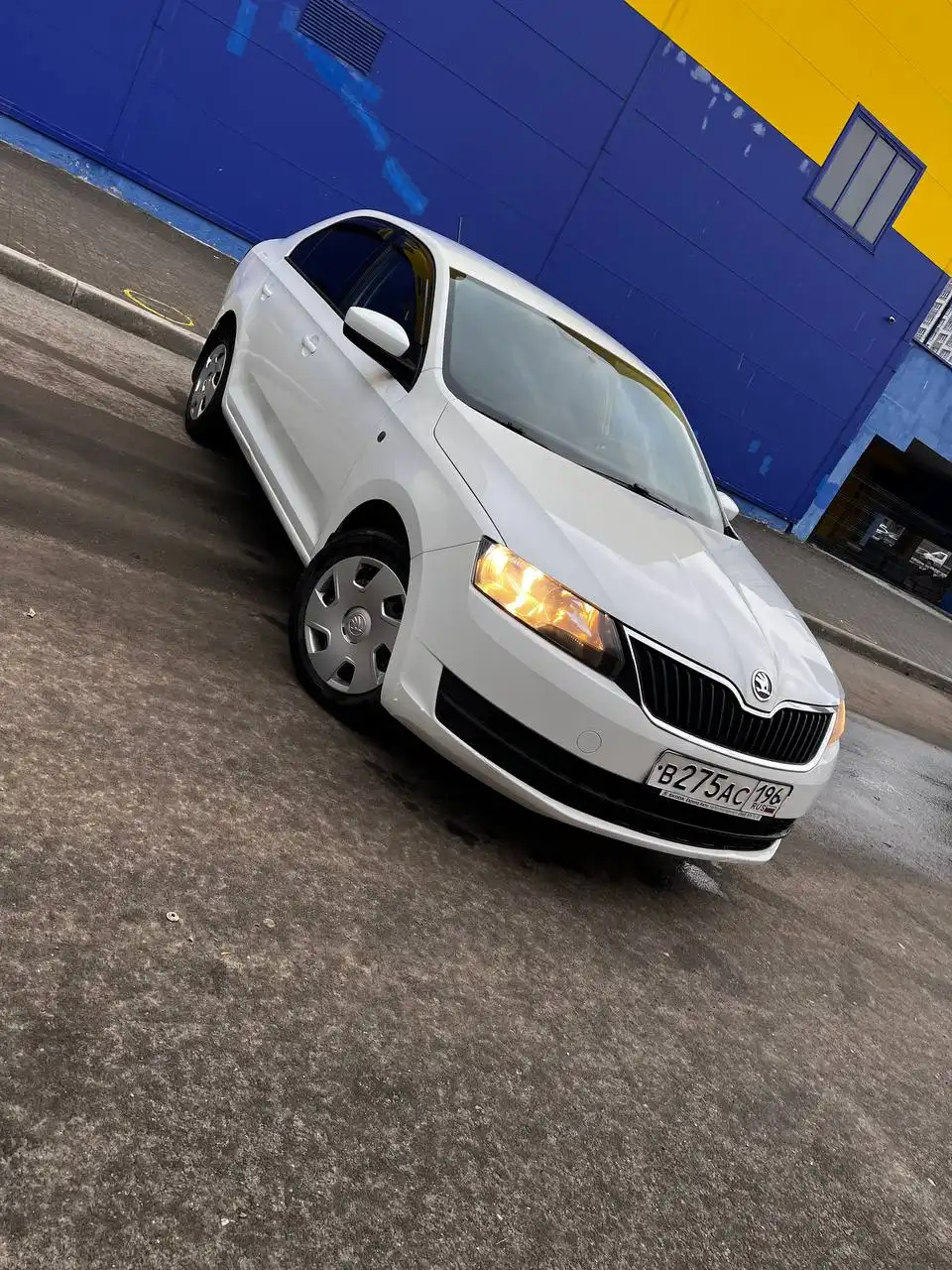 Автомобиль 2014 года, 1 собственник, 1.6 мех