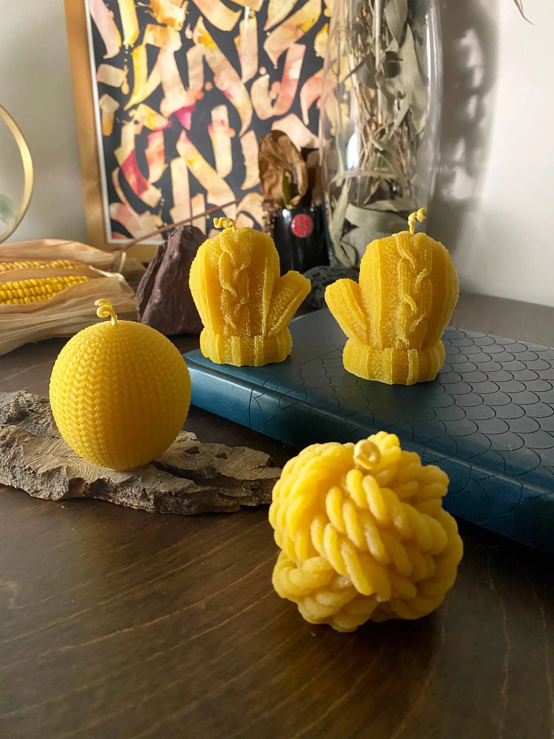 Натуральные свечи ручной работы из алтайского пчелиного воска