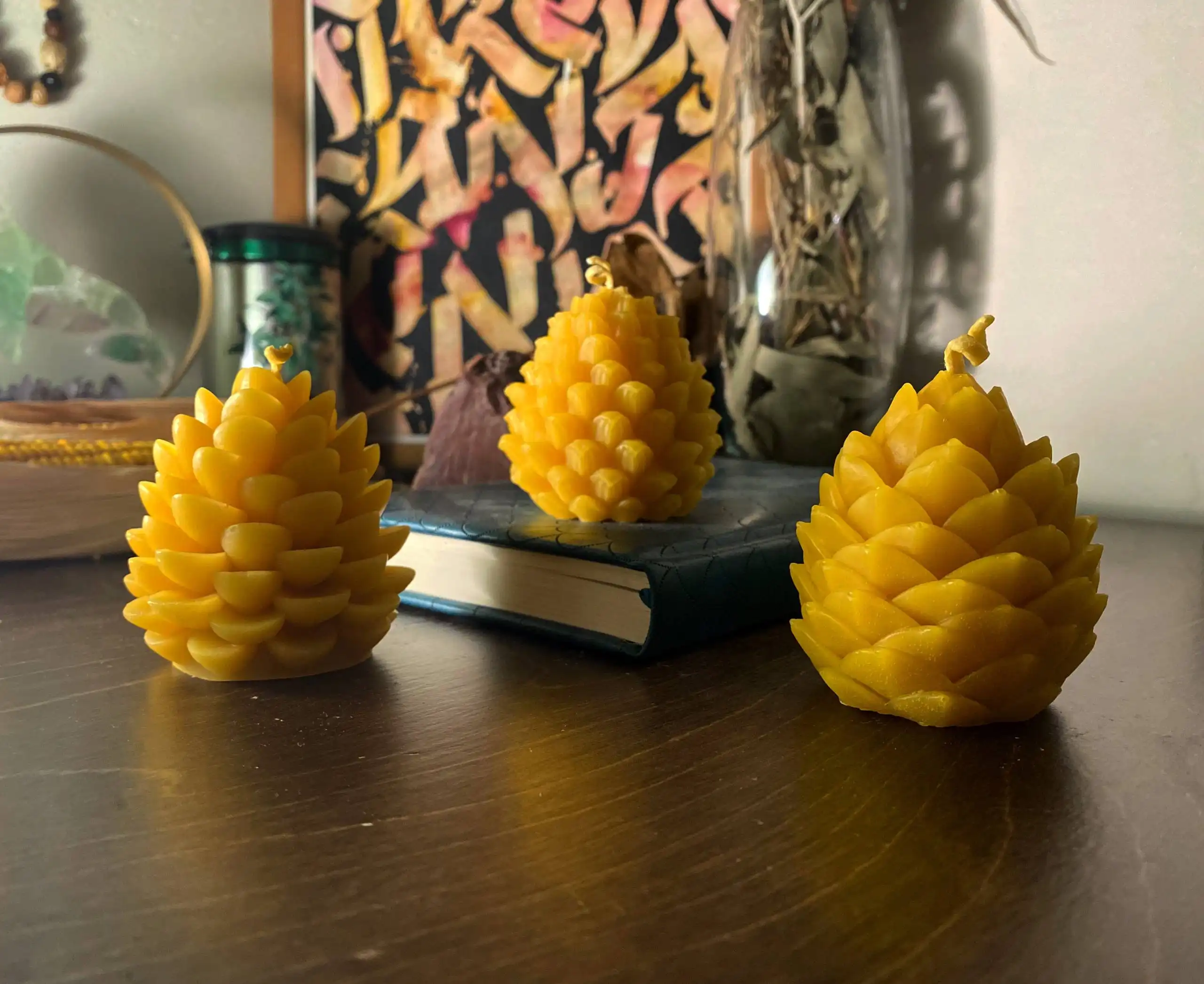 Натуральные свечи ручной работы из алтайского пчелиного воска