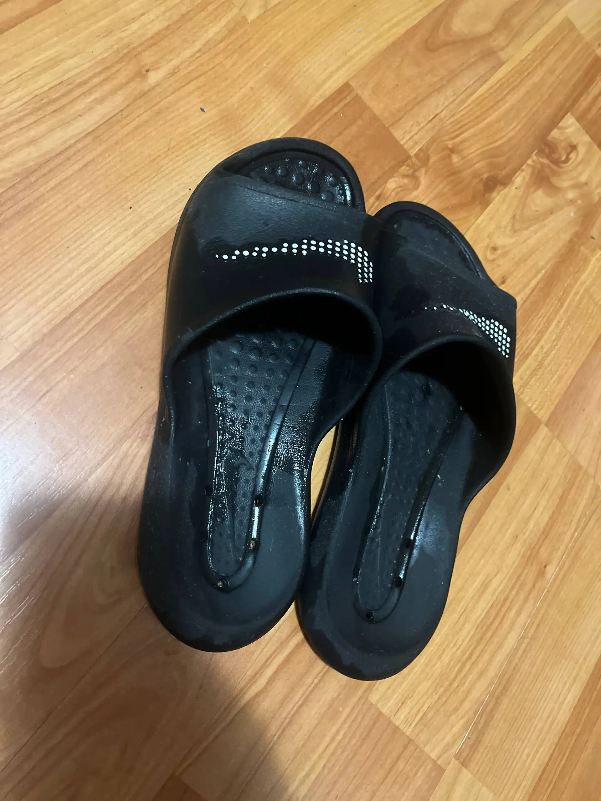 Продажа оригинальных тапок