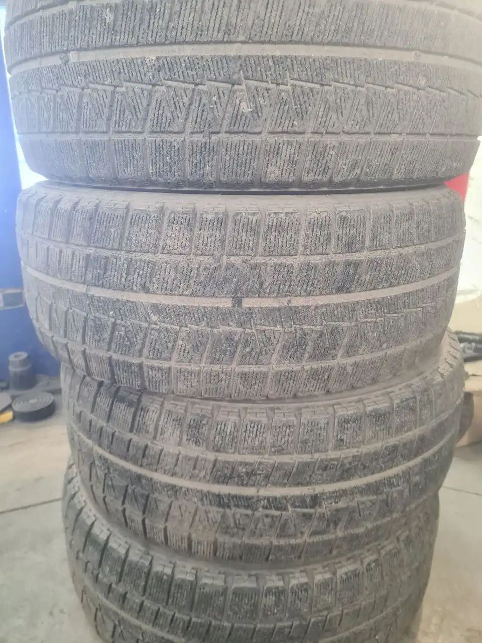 Продажа зимних шин Nokian и Bridgestone