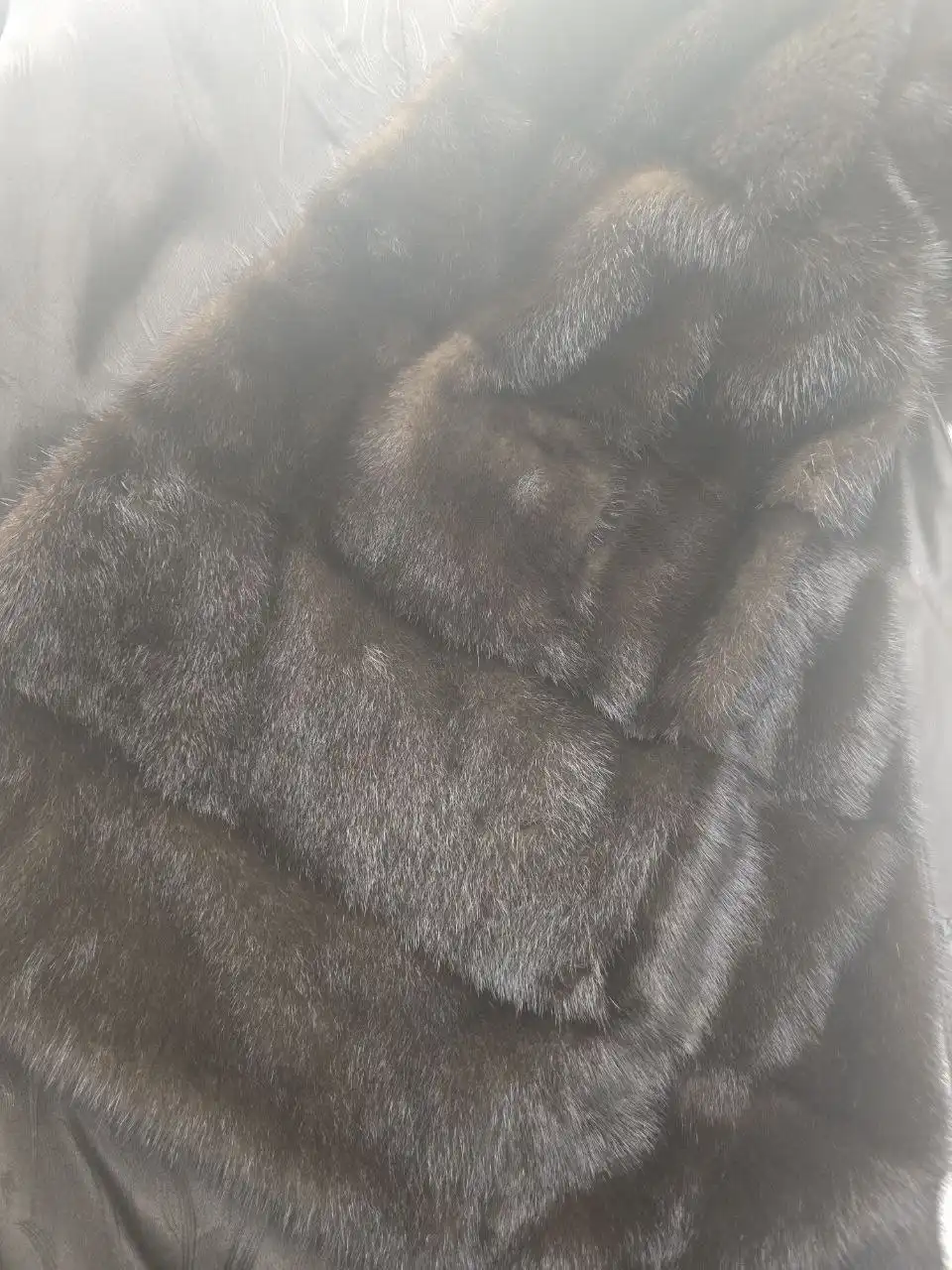 Продам норковую шубу размер 42-44