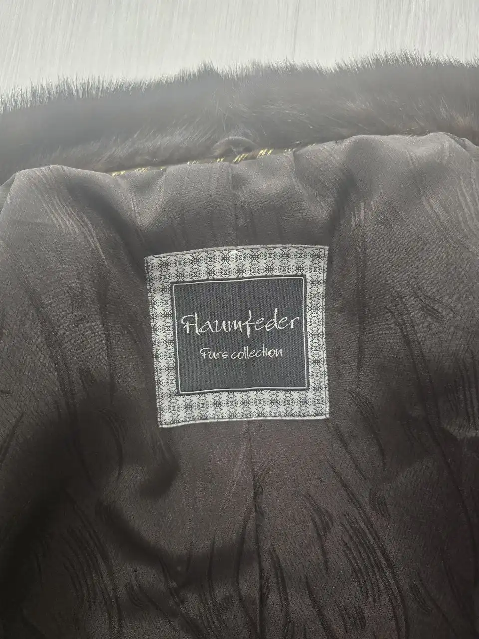 Продам норковую шубу размер 42-44