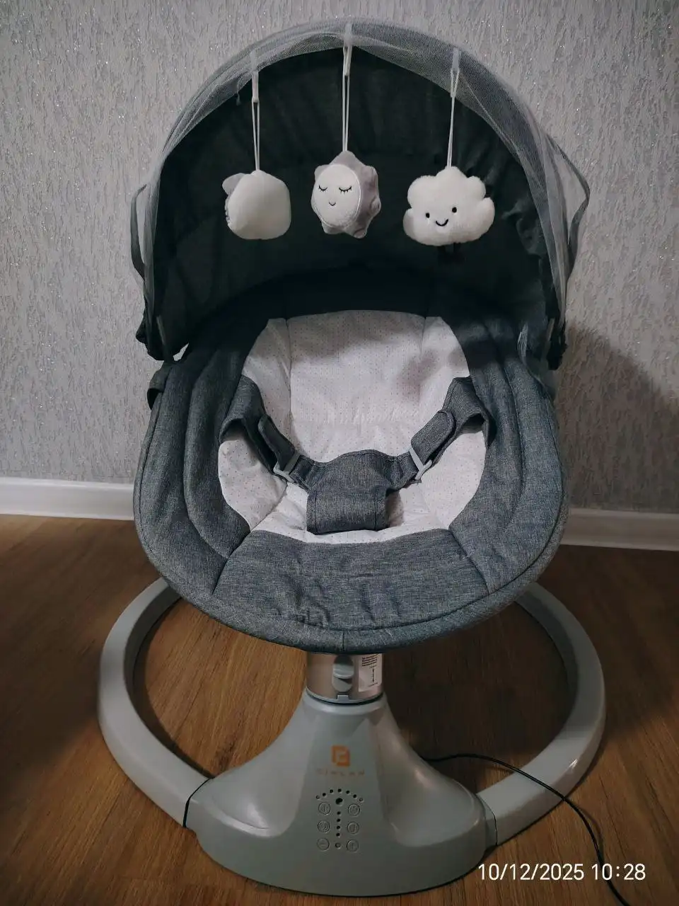 Продам детские электрокачели CINLANKIDS с Bluetooth