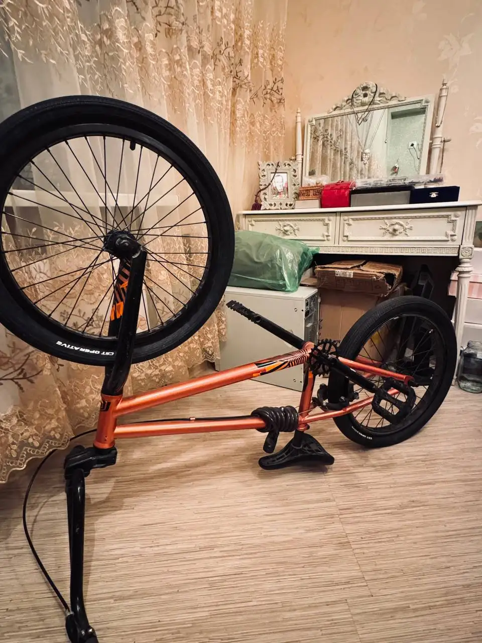 Продам BMX трюковой (б/у) - Велоспорт (Хобби и отдых) в Неизвестно