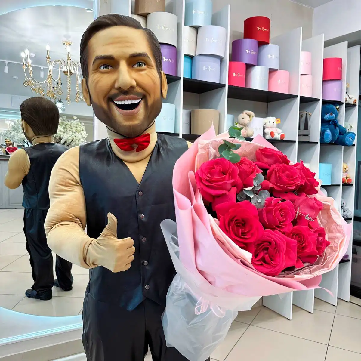 Поздравление с музыкальным сопровождением, танцами и фотосессией