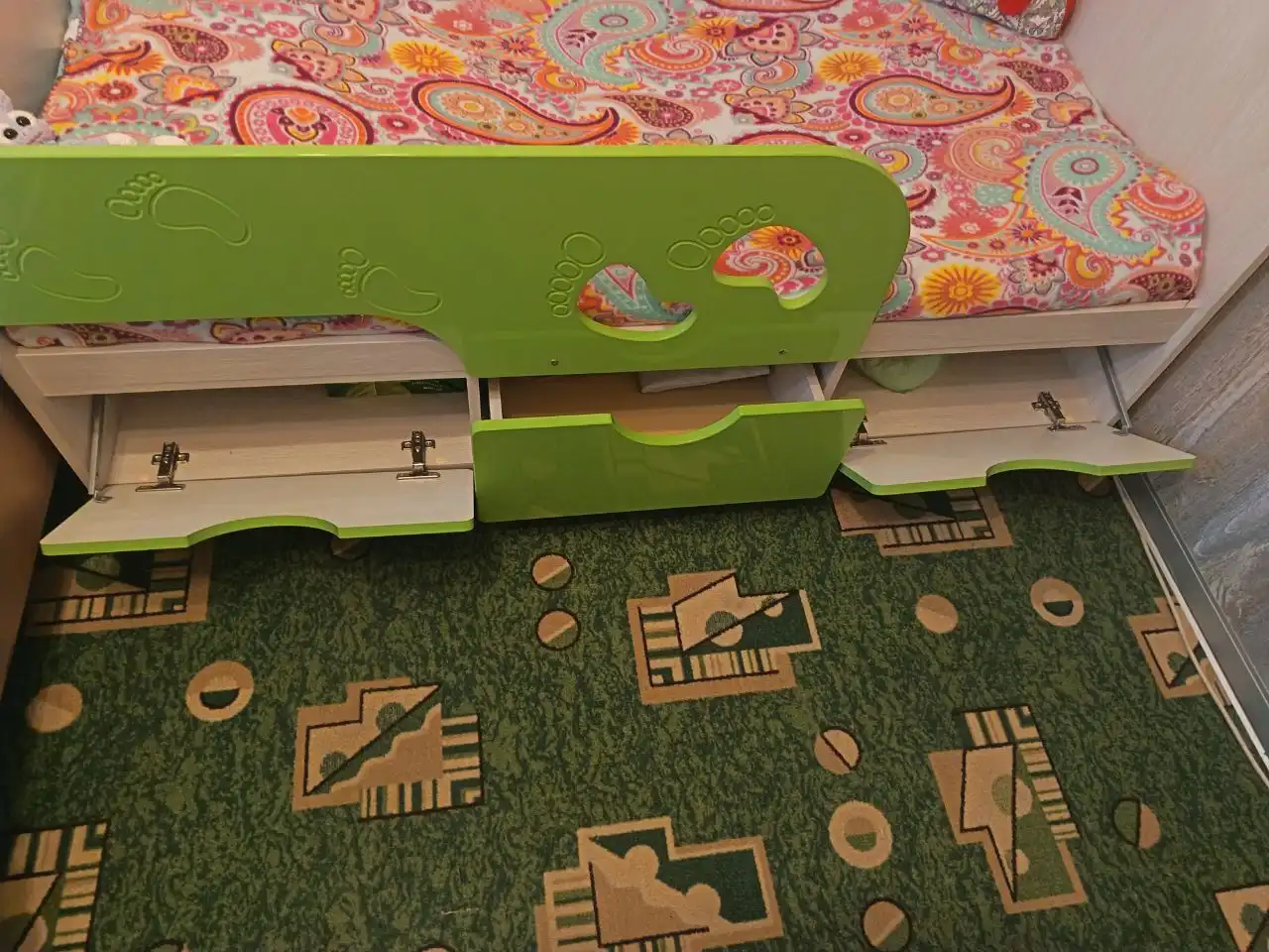 Продам детскую кровать с матрасом новая - Детская мебель (Товары для детей) в Братск