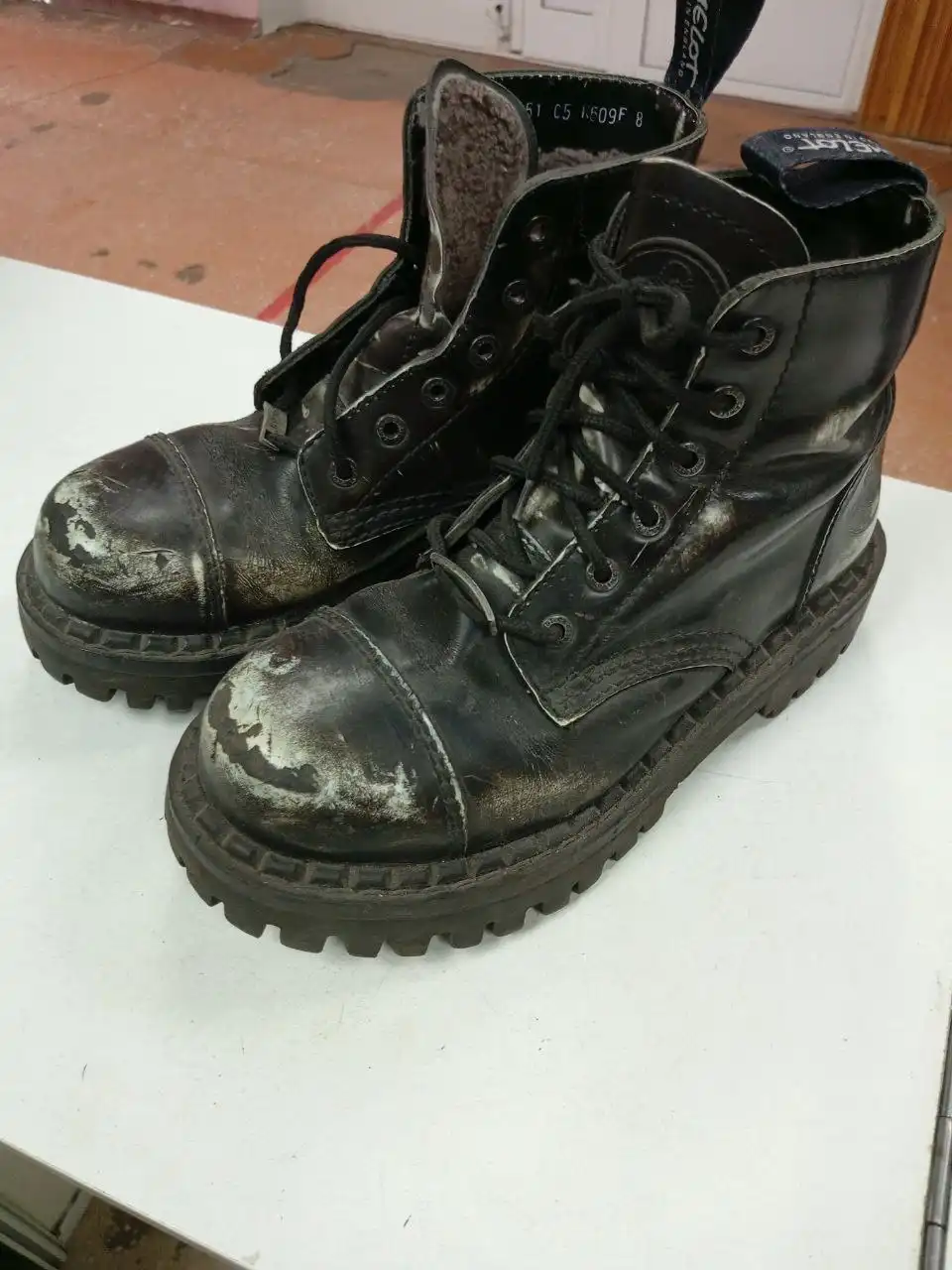 Камелот кожаные ботинки размер 39-40