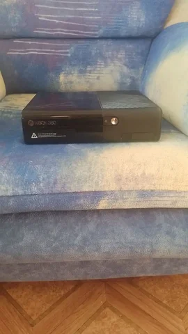 Продам Xbox 360 прошитый - Игровые консоли в Братск