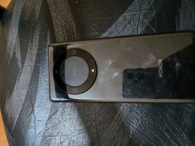 Рабочий монитор - Электроника в Братск