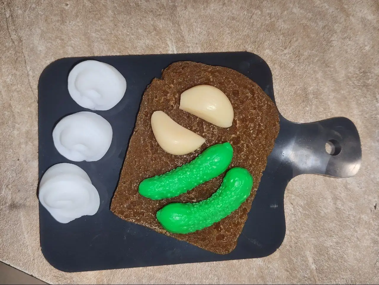 Разделочная доска из ароматического мыла - Хендмейд (Барахолка) в Братск