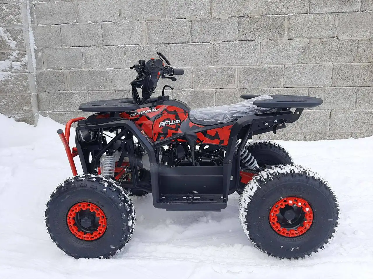 Продажа новых квадроциклов в Братске - Квадроциклы (Хобби и отдых) в Братск