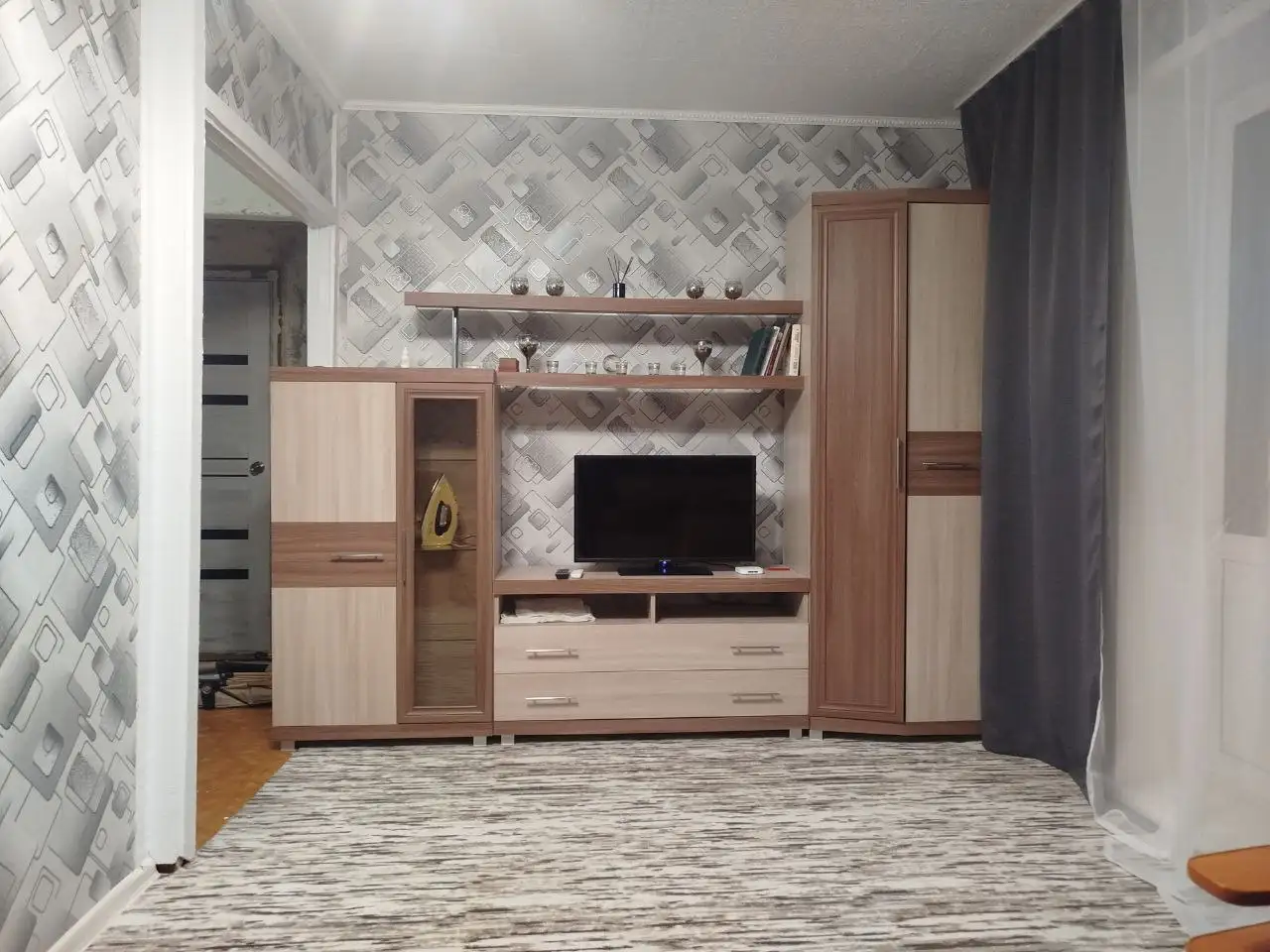 Сдается 1к квартира со свежим ремонтом в Братске - Аренда квартир (Недвижимость) в Братск