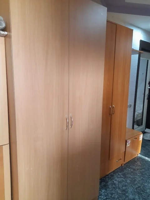 Платяной шкаф и прихожая - частное объявление в Братск