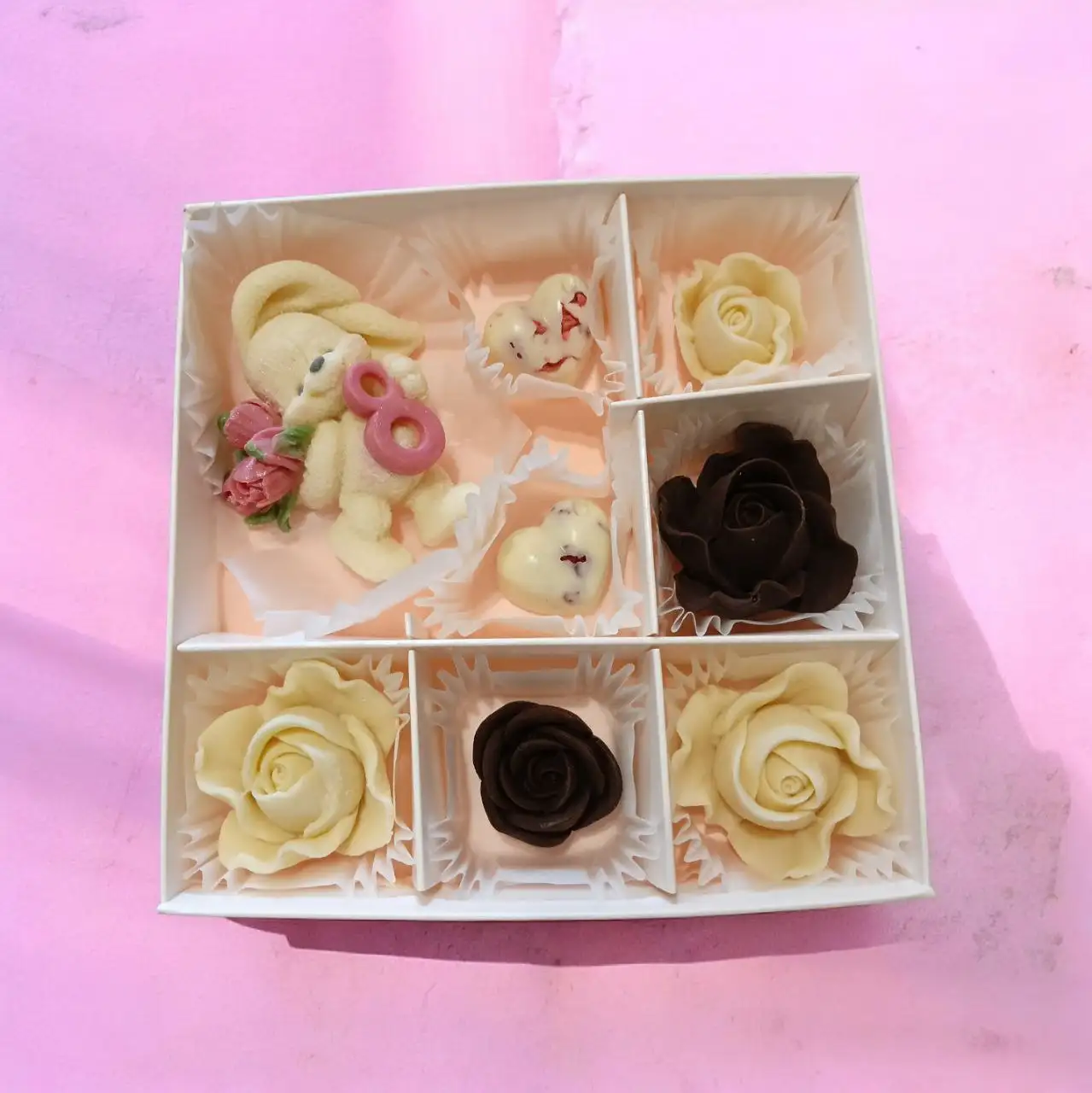 Шоколад ручной работы и букетики из мыльных розочек - Барахолка в Братск