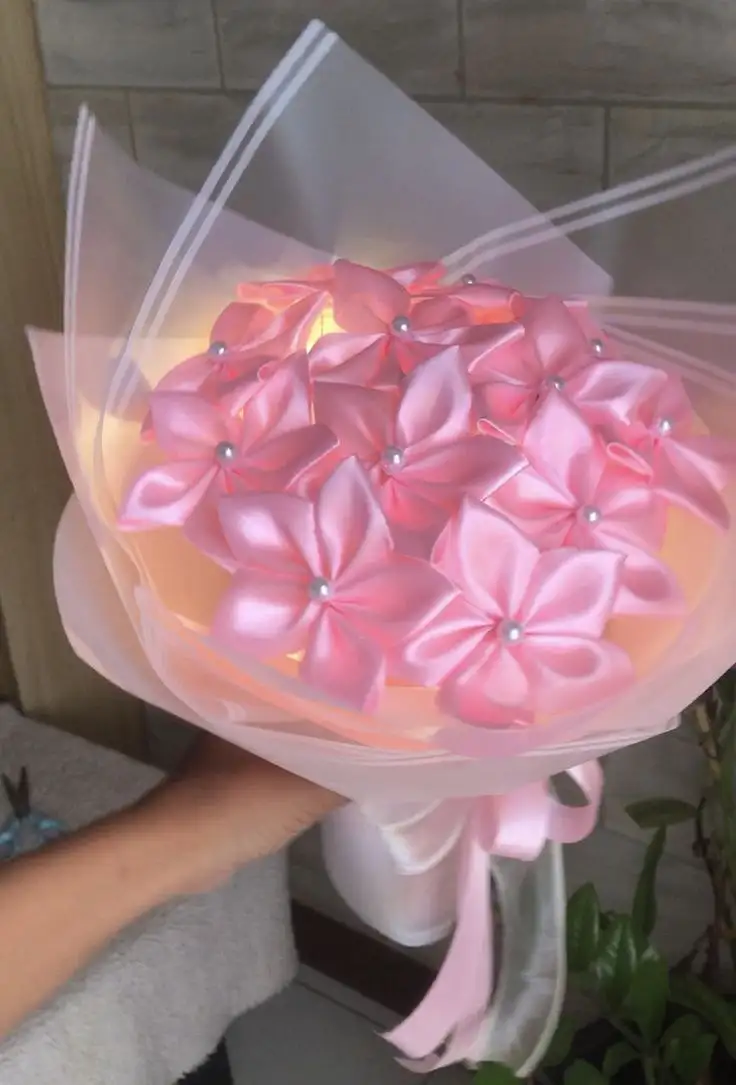 Букеты из атласных лент для декора и подарков - Рукоделие (Хобби и отдых) в Братск