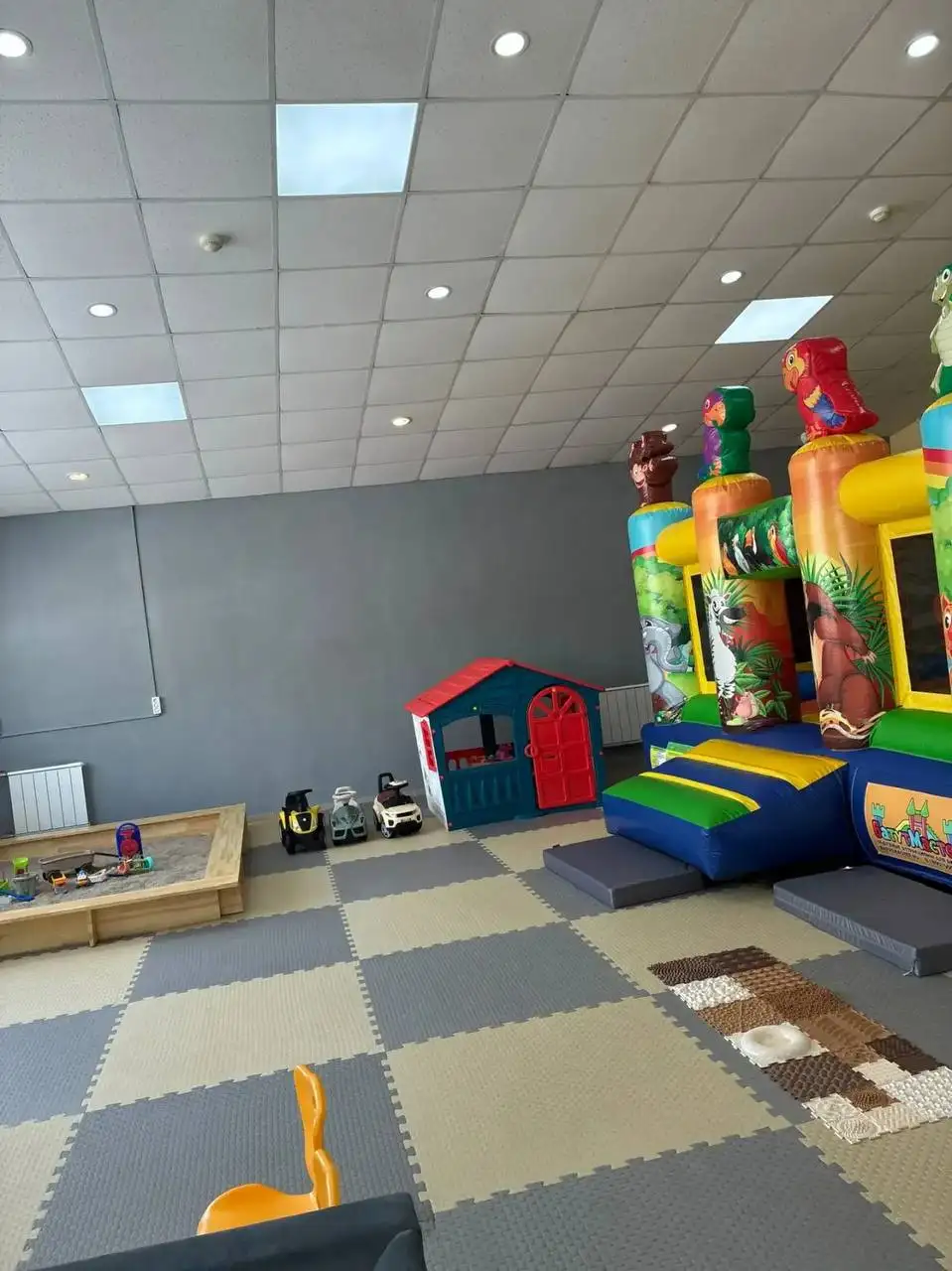 Детская игровая комната "Детство" в Братске - Детские развлечения (Услуги) в Братск
