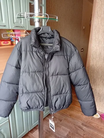 Продажа новой куртки весна-осень размер 42-44(L) - Рубашки в Братск