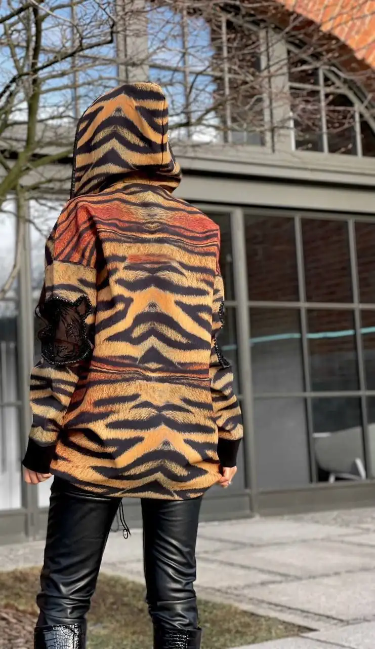 Ветровка - Верхняя одежда (Одежда) в Братск