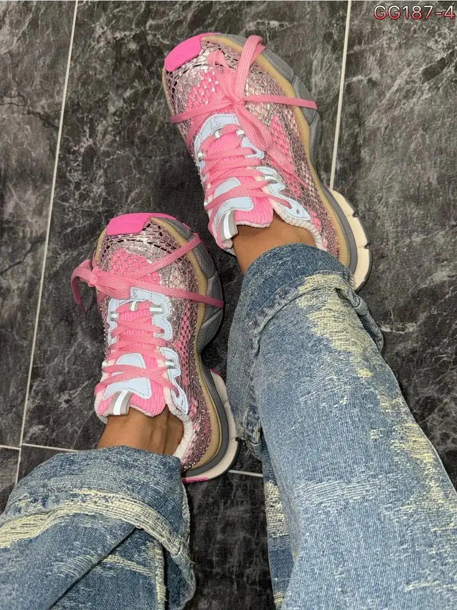 Продам кроссовки - Обувь (Одежда) в Братск