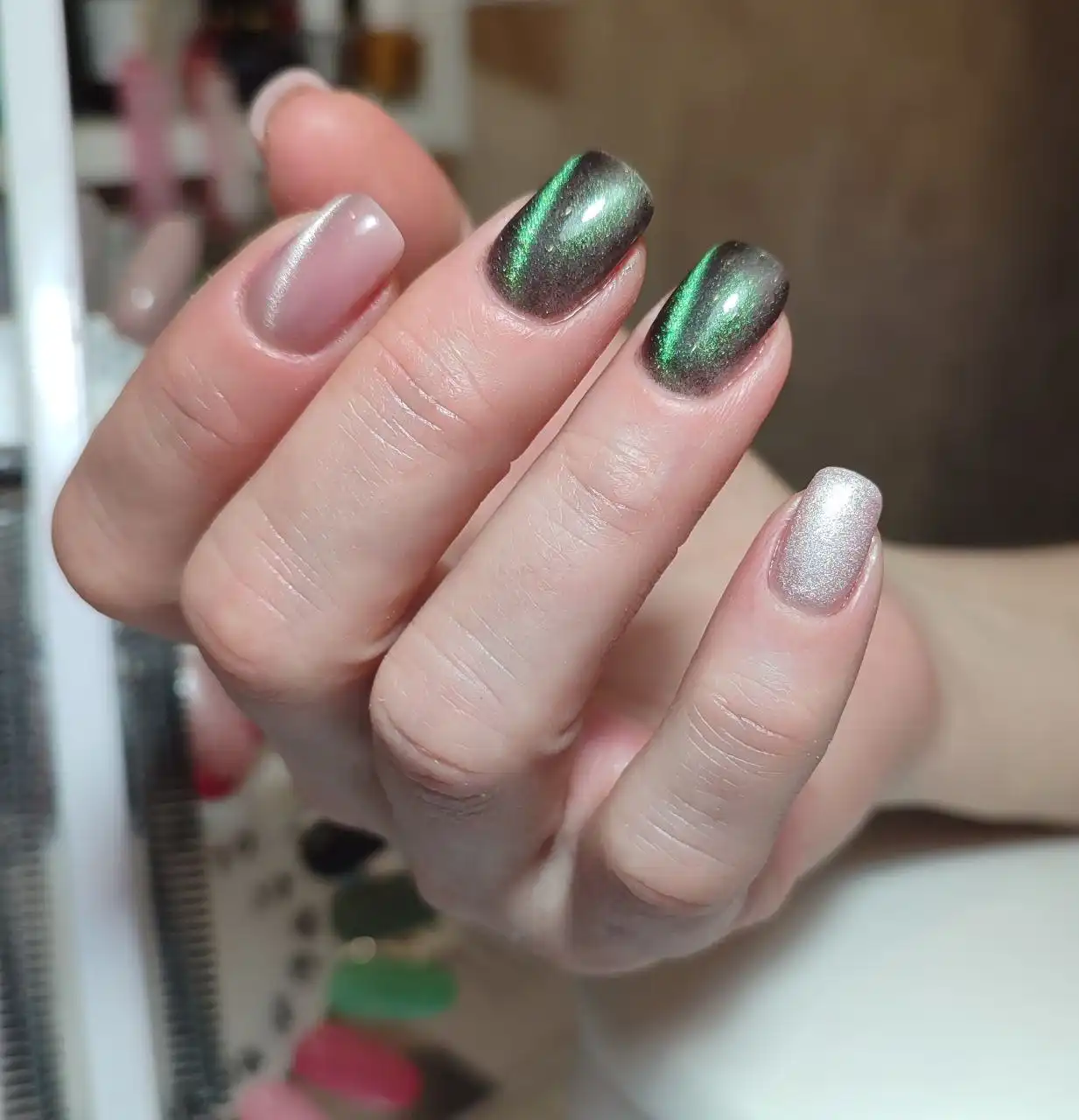 Маникюр в салоне БОГИНЯ и Старом Вартовске