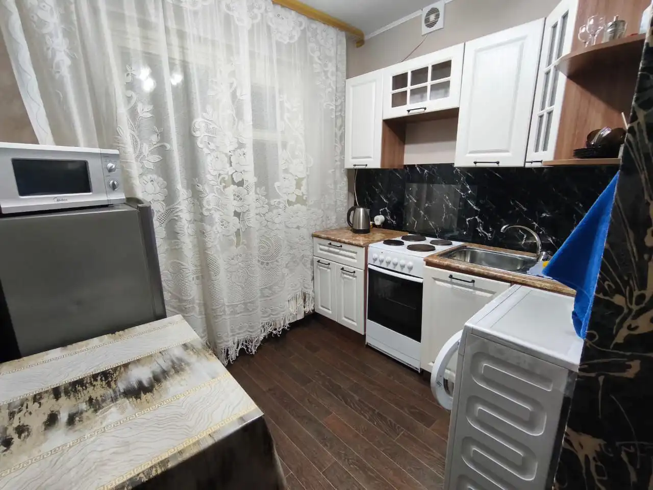 Сдается 2-ух комнатная квартира в Нижневартовске