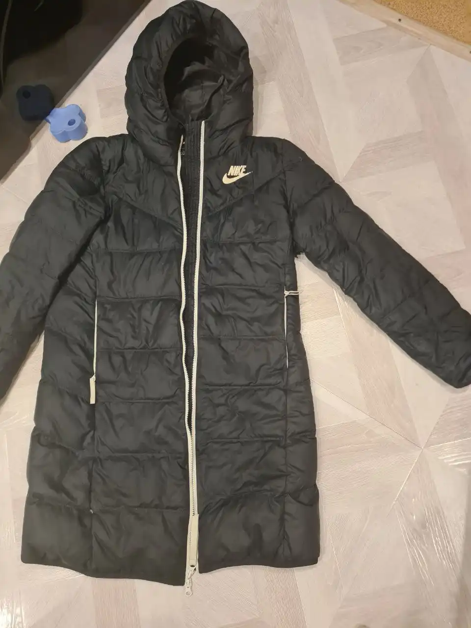 Женский пуховик 44 размер