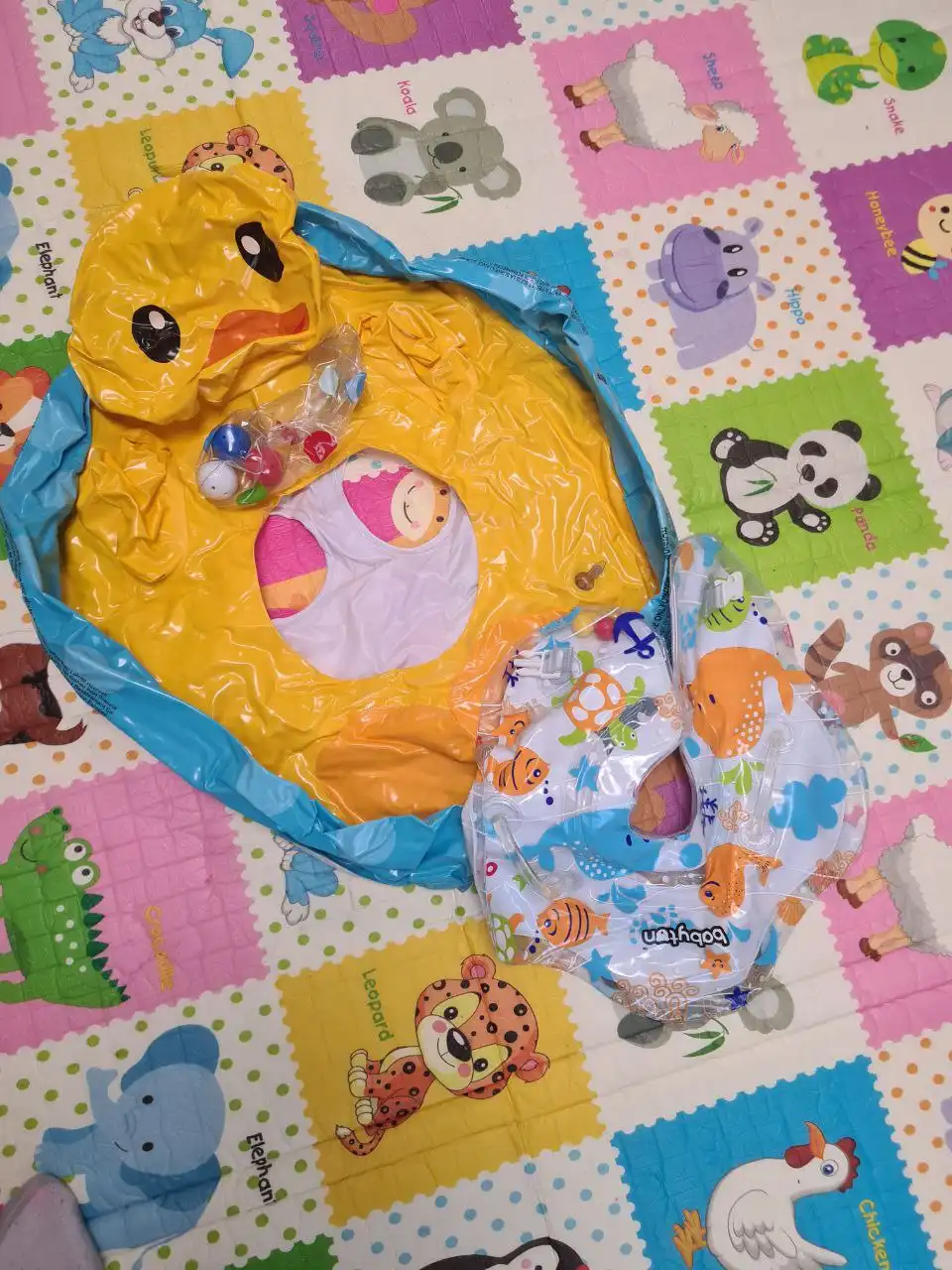 Вещи для детей 2-4 года и обувь