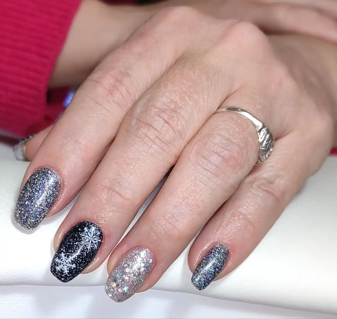 Маникюр в Старом Вартовске